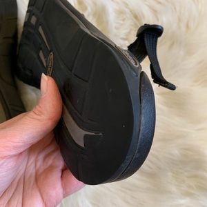 Chaco Shoes - Chaco gray strap slip in water sandals ladies 7 Chaco Shoes - Chaco gray strap slip in water sandals ladies 7